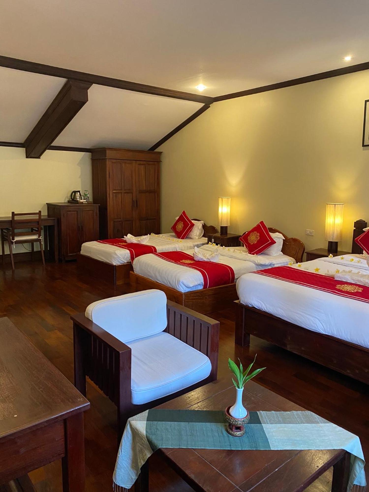 Luang Prabang Residence & Travel Exterior photo
