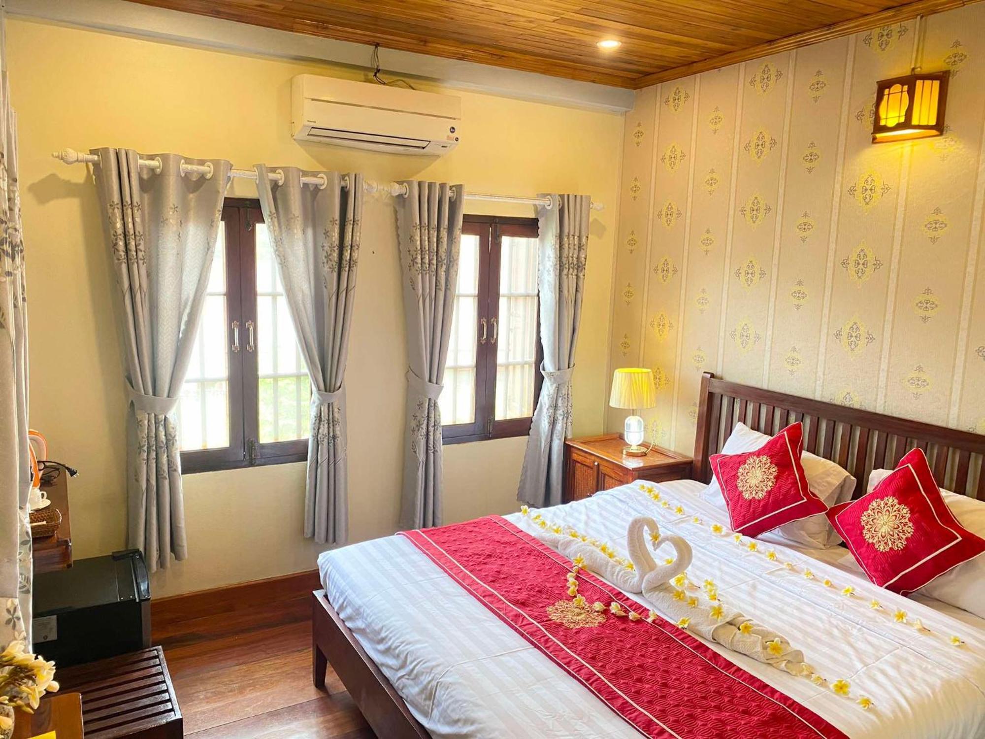 Luang Prabang Residence & Travel Exterior photo